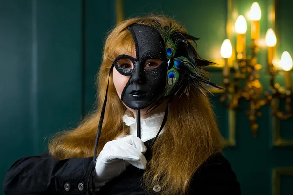 De bouche à oreilles